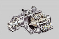 一提到双离合就想到顿挫？但为什么呢？