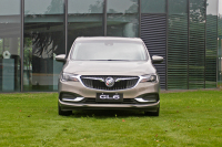 15万元让你放弃SUV的新座驾，看完你还管得住你的钱包吗？