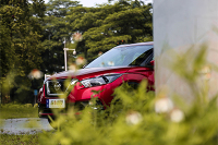 缤智要小心了！这台SUV顶配就带有主动刹车！