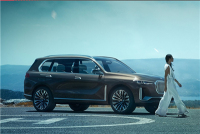 这台全尺寸SUV一出 揽胜、卡宴也得让三分