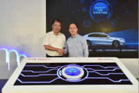 为“零事故的交通社会”梦想持续注入能量