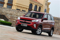 五菱首款SUV！6.5万起真的有人买？