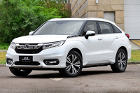 养起来一公里1.27元，这款中型SUV加价在售……