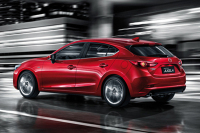 为了更大空间，这台13万的“弯道之王”要让步了吗？