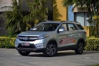 7万起、7座SUV还配全景天窗，又一台爆款新车！？