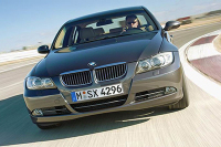 钱不多买车，到底该买新车还是二手车？