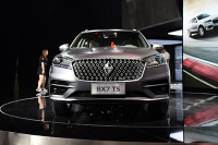 2017广州车展：宝沃BX7 TS售27.68万起