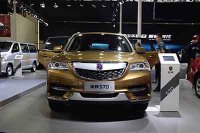 2017广州车展：金杯S70售8.28万起