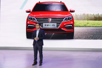 “全球首款纯电动互联网休旅车”荣威Ei5首秀