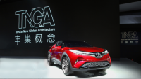 一汽丰田首款TNGA SUV车型发布名称“IZOA奕泽”