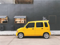 八千块买了台垃圾车，爆改后却回头率超86！