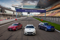 能野能狂飙到180却丝毫不虚，难怪那么多人拼了命都要买一辆！