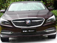 标上“Avenir”就有人加价购买？凭什么让人放弃奔驰宝马？