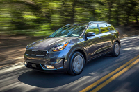 超低油耗/8AT/大空间/进口，就这两新SUV能满足你了