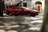 怒怼全新凯美瑞/雅阁！日系宝马全新车型丢出了2.5T！