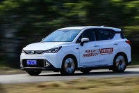 电动时代到来,时利和汽车公园试驾广汽新能源GE3