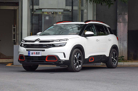 什么途观CR-V，不觉得太普通了吗？年轻人不来看看这2款SUV？