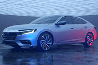 复活后的Insight，想必要反吊打普锐斯了