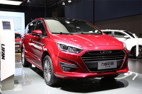 7.98万就有1.5T+7座 还有高颜值！但卖不过对手是有原因的