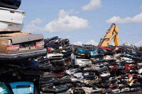 车管所：汽车报废新规出台，这种车最多还能开10年，请互相转告！