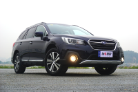 空间巨大，操控还贼好！这款进口SUV真的厉害