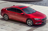 20万左右最精品的4款车，有一款屡获大奖却不受欢迎？