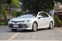 要人马合一，要沙发座椅？这里4款中型车满足你！