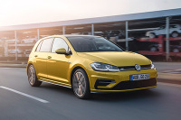 最经典的两款大众车型，15万级官方改装谁更厉害？