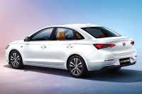 月薪5000元能买10万的车?算完账你就明白了