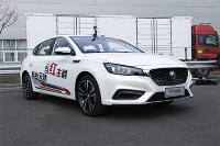 不到15万的名爵6新增顶配车型，拥有30万级的配置！又快又稳！