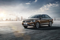 【神回复】7.99万起这些轿车/SUV最多人纠结！看完就知怎么选