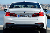 奔驰S级宝马7系太贵了，开上这3台车已经够面子了！