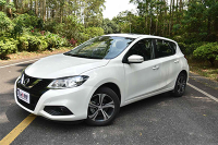 10万级轿车中这4款车实力拔尖，为啥买的人不多？