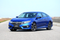 10来万的车开5年还能卖6、7万，这些省油家轿买了不会亏