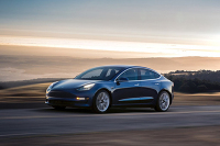 中国数一数二的有钱人要造车？10万的车能开出30万的感觉！