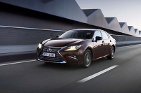 买低配就够用了！这2款车开出去有面子家用也超棒