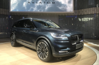 2018北京车展：林肯又一款霸气SUV，Aviator飞行家亮相
