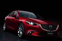 迈腾太老气了，年轻人要开就开这3款20来万的中型车