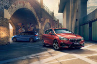 宝马为了国内市场是拼了！一口气14款新车驾到！