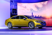 2018北京车展：大众最美轿车全新CC到来，仅25万起售