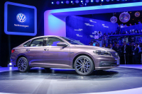 2018北京车展快讯：大众放大招了，朗逸Plus竞争力再度提升