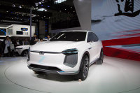 不抄了，设计更好看了，这家汽车厂终于拿出干货了？