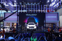 比VV7还要高端豪华！猎豹这款全新SUV却只卖15万？