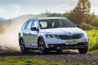 12万起这两款合资车，空间完爆SUV，还更好开？