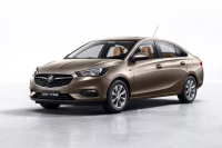 曾经抢着买的10万级神车，现在更帅更长，但你真的会买吗