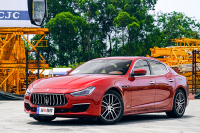 靠声浪就能让你嗨翻的4门大轿车，开起来跟跑车一样爽！