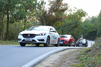 这款10万的国民轿跑被车主称赞完胜思域！