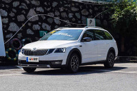 SUV都一边去，这两款10来万空间更大的车型更值得买！