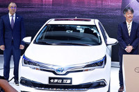 深港澳车展：你和女神的距离只是一台卡罗拉