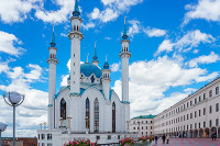 跨越两大洲！开着美国SUV感受战斗民族风情